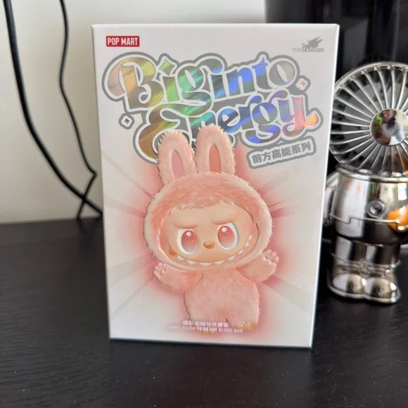 Big Into Energy Labubu-Loyalty - Picture 2 of 6